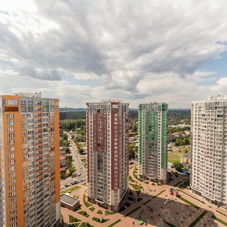 Dayflat Apartments On The Left Bank Kiew Exterior foto
