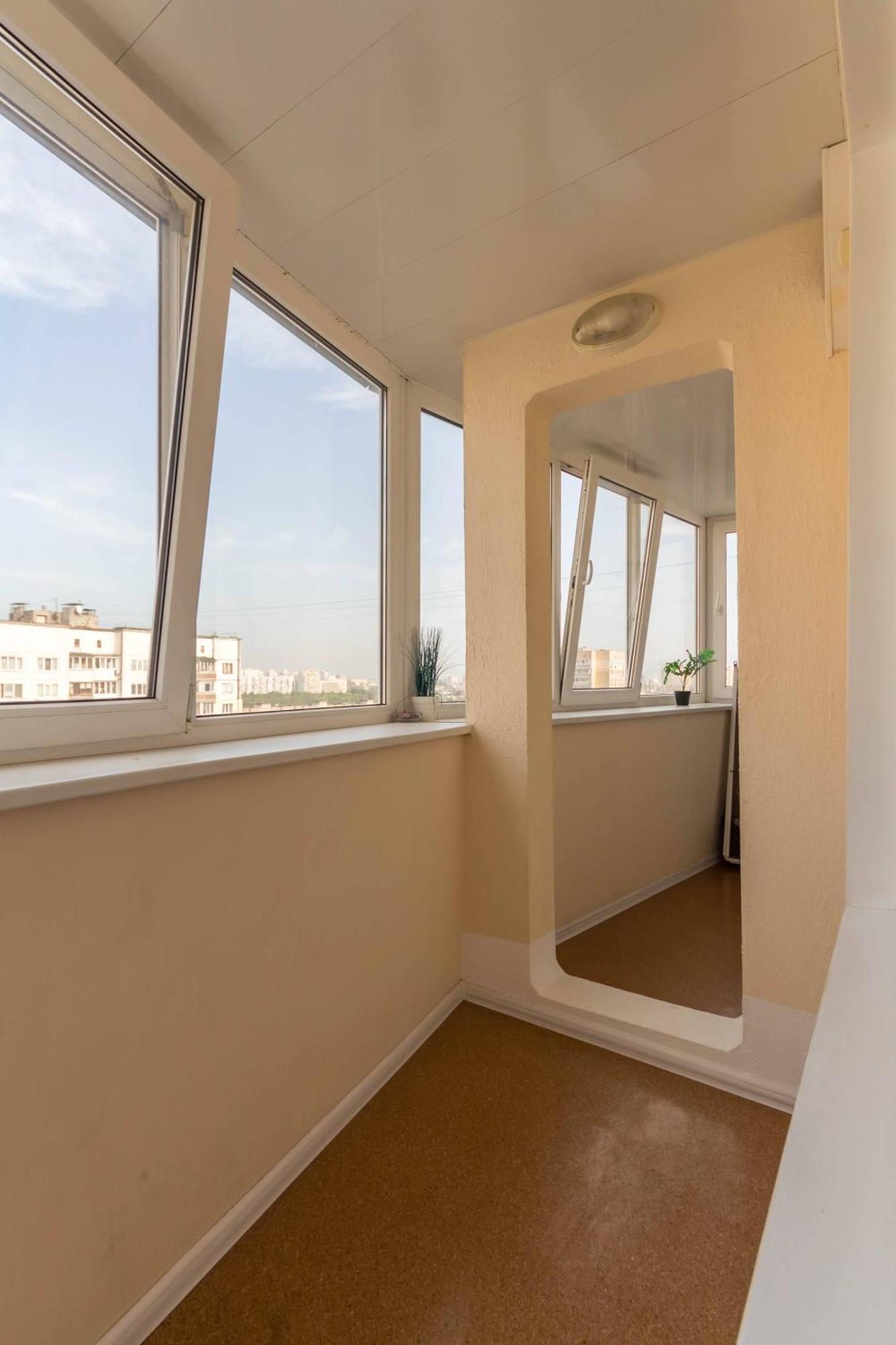 Dayflat Apartments On The Left Bank Kiew Exterior foto