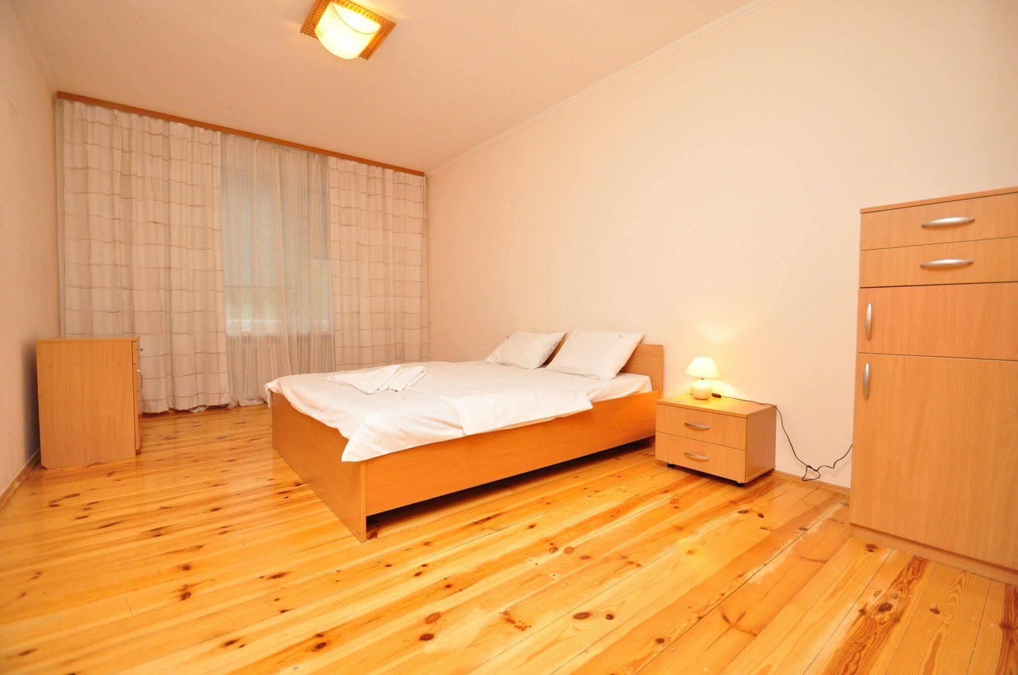 Dayflat Apartments On The Left Bank Kiew Exterior foto